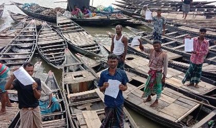 কয়রায় সুন্দরবনের পাশ, পারমিট দিলেও  জেলেদের দুর্দশা কাটেনি